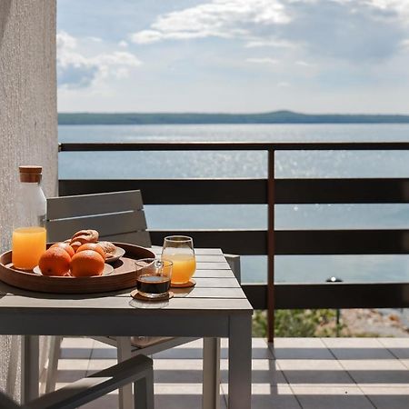 Apartman Baredine Maslenica Exterior foto