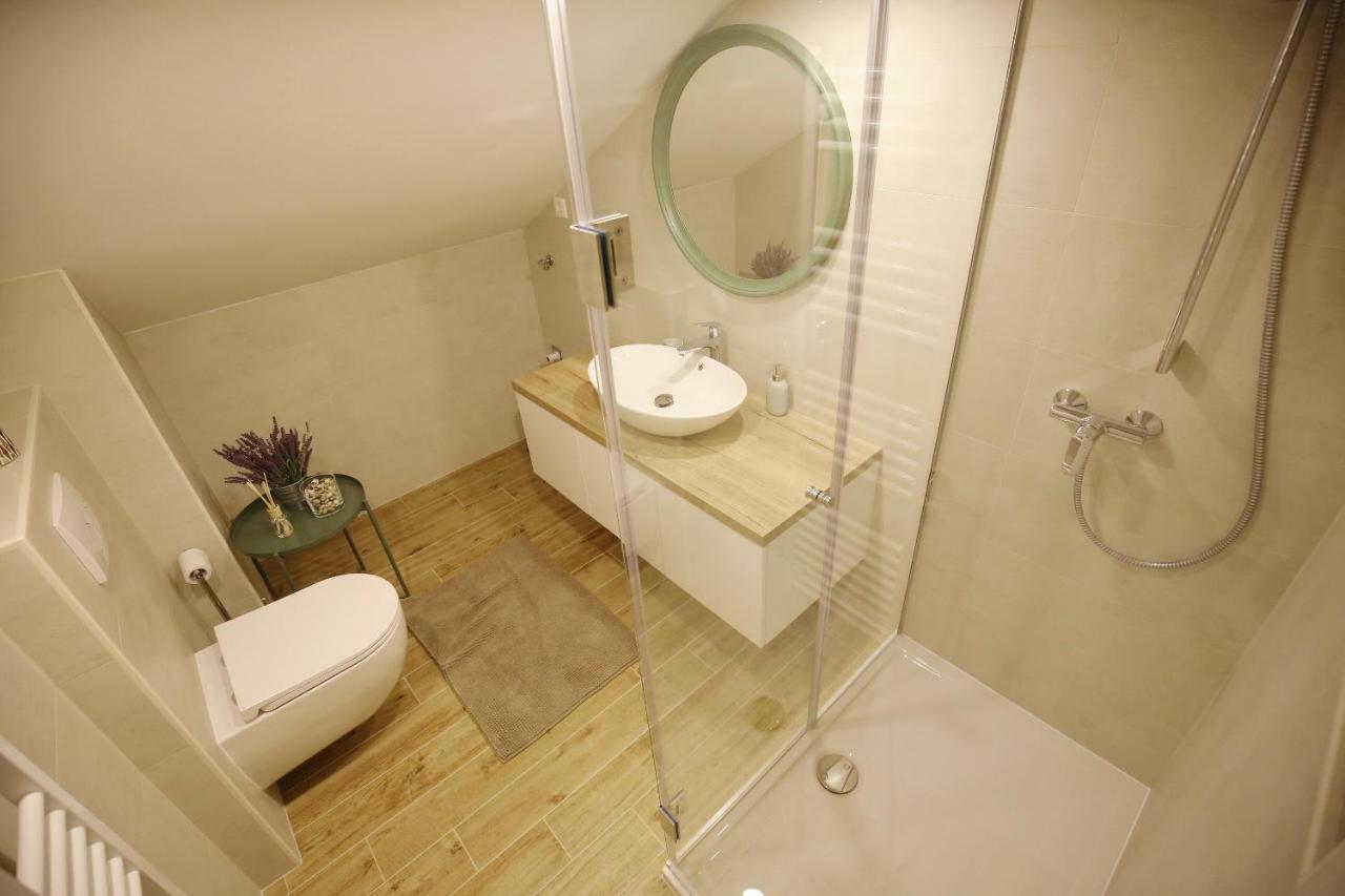 Apartman Baredine Maslenica Exterior foto